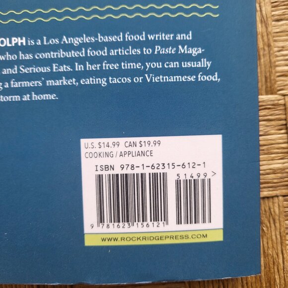 Instant Pot Electric Pressure Cooker Cookbook - Picture 4 of 9